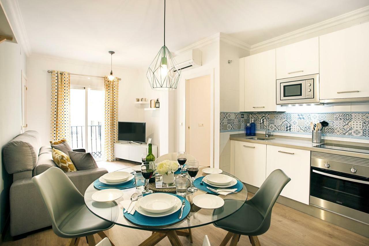 Hi Suite Malaga Centro Exteriör bild